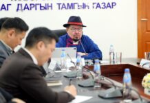 Монгол Улсын Ерөнхий сайд Г.Занданшатар Хөвсгөл аймагт ажиллаж байна.